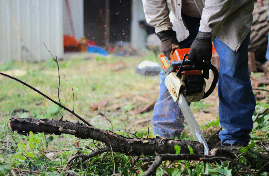 Chainsaw repair
